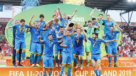  2019 FIFA U-20 World Cup: イタリアの若きスター、デ・ロッシの華麗なる活躍と、未来への希望